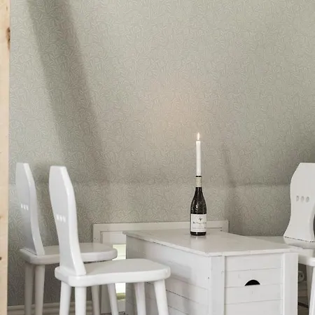 Self-service Wooden With Parking Near Aura River Appartement